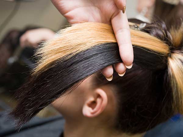 असली रंग पर वापस जाना 