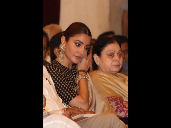 What Virat Kohli and Anushka Sharma wore to Na