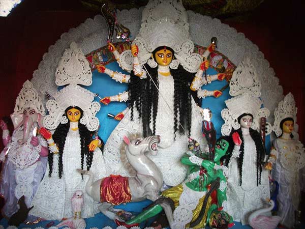 कमज़ोर बृहस्पति वाले करें माँ कात्यायिनी की पूजा 