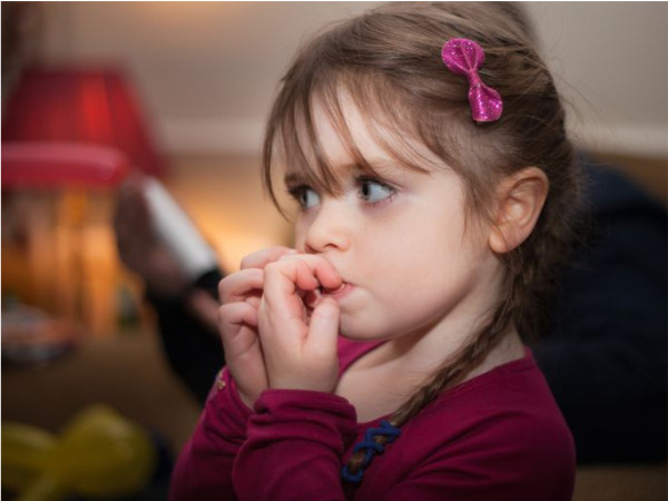 बैंडेज या स्टिकर