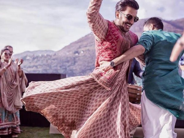 Deepika Padukone Ranveer Singh Mehendi Ceremony