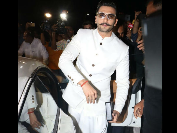 मुंबई में होगा ग्रैंड रिसेप्शन