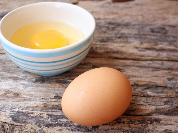 Get Rid Of Saggy Eyelids In Just 2 Minutes