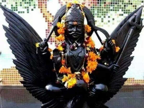 3. अकेले रहना