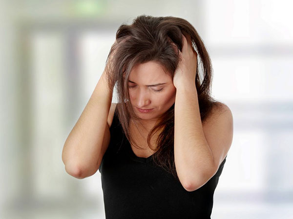 इसके लक्षण