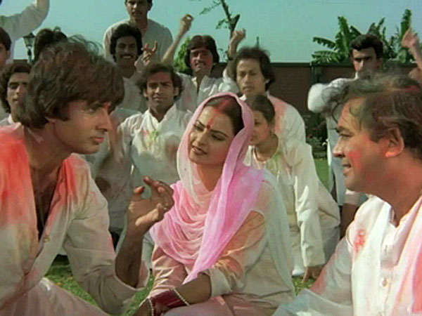 बॉलीवुड में भी भांग है फेमस 