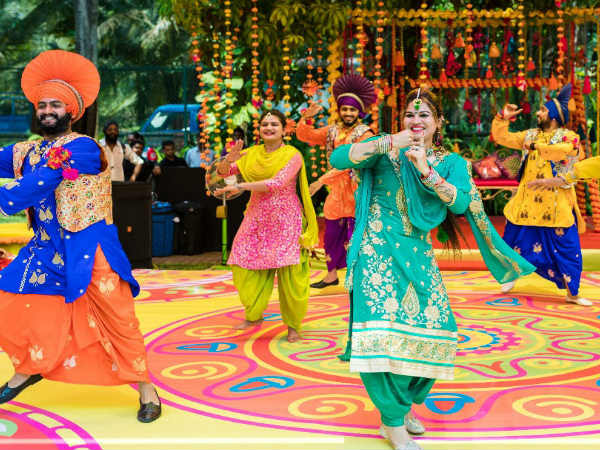  भांगड़ा ( Bhangda) 