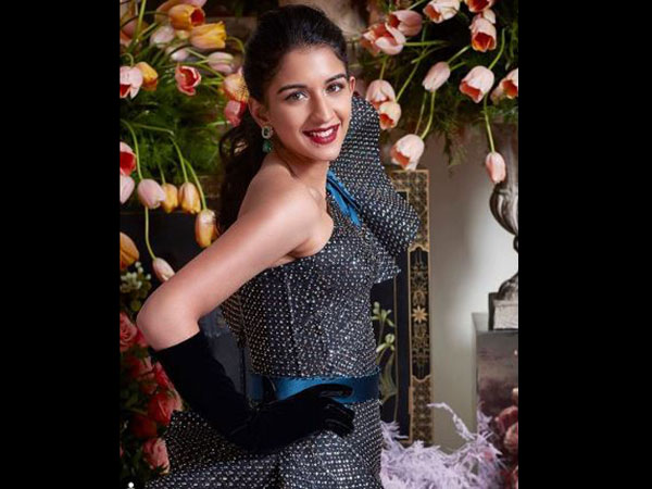 radhika-merchant-looking-stunning-at-akash-and-shloka-pre-wedding