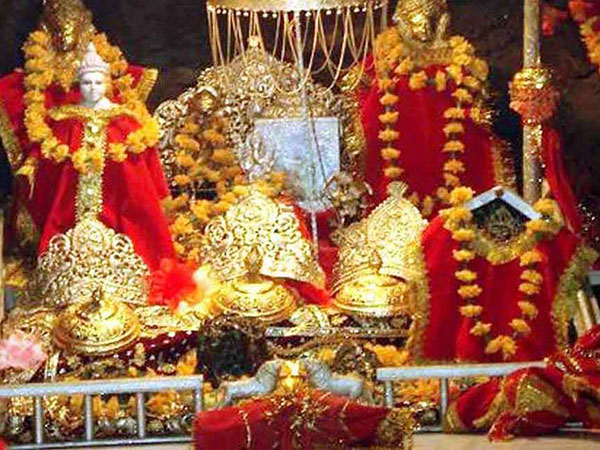 वैष्णो देवी माता की ऑनलाइन आरती वैष्णो देवी माता की ऑनलाइन आरती