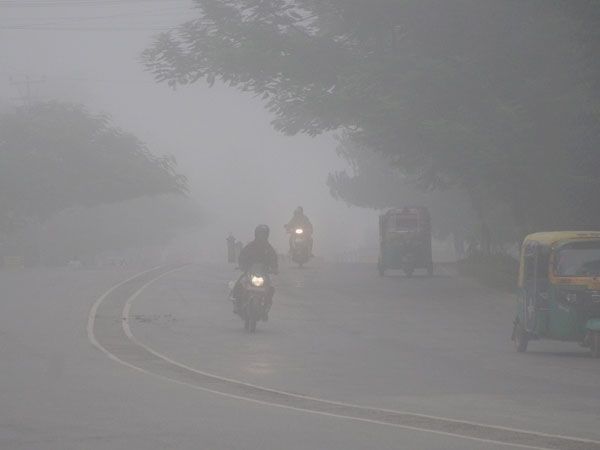  दिल्ली में 'गंभीर' लेवल पर है प्रदूषण