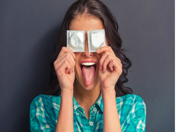 शाकाहारी कॉन्डोम की खरीदारी में महिलाओं का अनुपात ज्यादा शाकाहारी कॉन्डोम की खरीदारी में महिलाओं का अनुपात ज्यादा