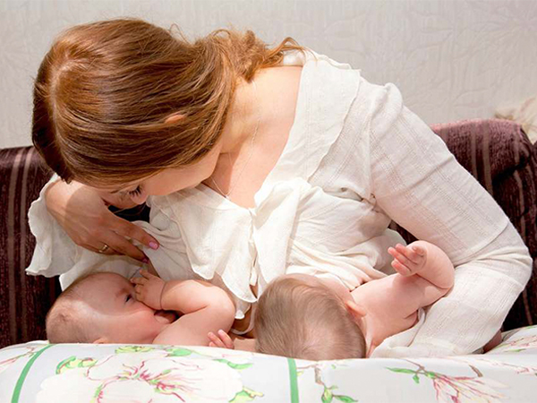  ज्‍यादा स्‍तनपान करवाना सही होता है?