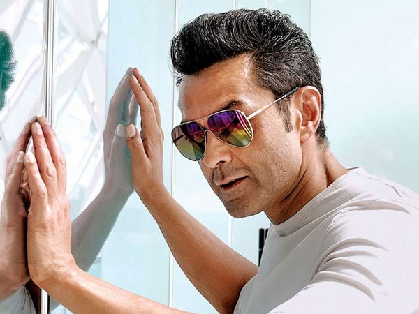 प्रेम जीवन को लेकर रहते हैं संजीदा