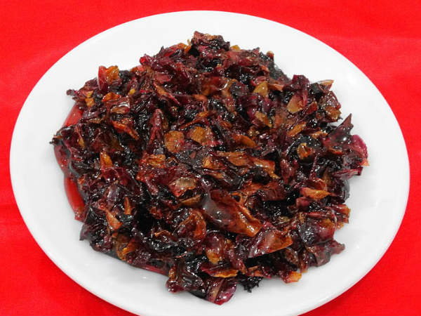 मुंहासे और व्‍हाइटहेड्स