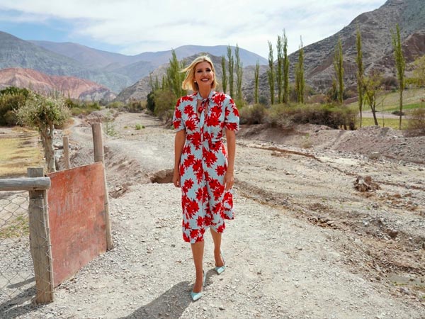ivanka-trump-repeats-floral-dress-worth-rs-1.7-lakh-in-india-tour