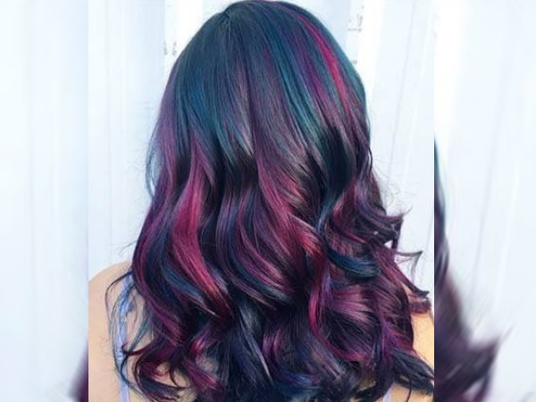 सफेद बालों पर कराएं हाइलाइट्स