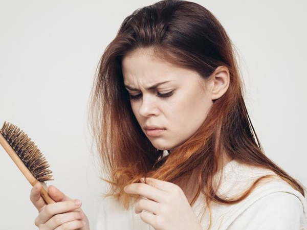 बेजान बाल