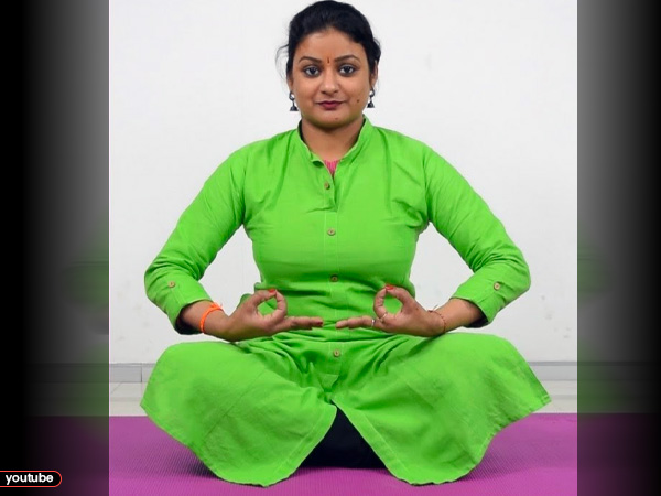 Yoga For Bad Breath: Do The Yonishunya Mudra 