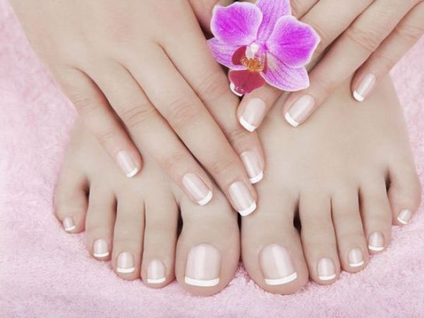 गर्म पानी में पैर ना डालें