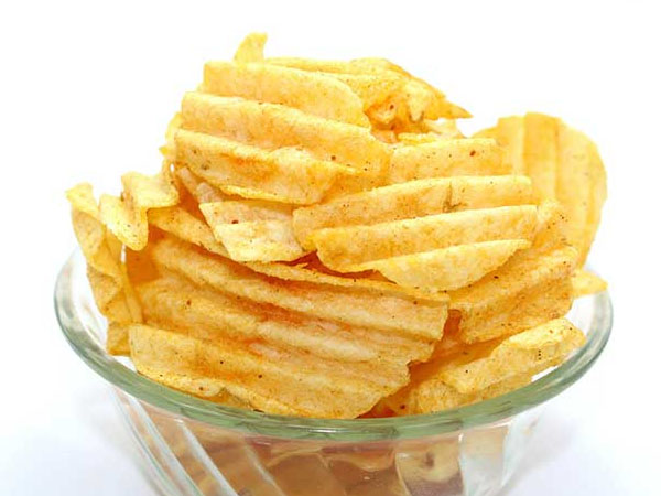 चॉकलेट और चिप्स