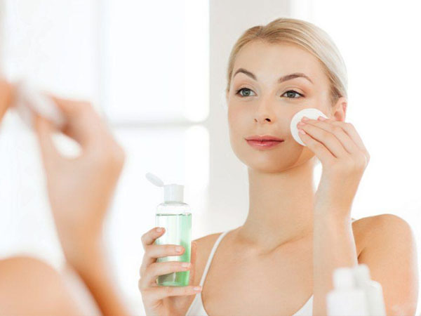 केमिकल वाला स्किन टोनर