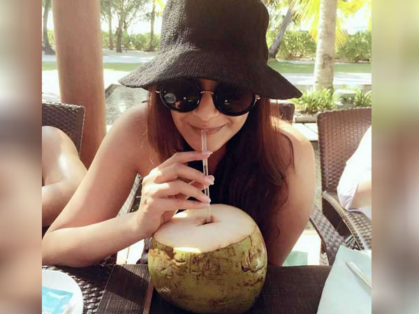 नारियल पानी 