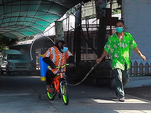 चिड़ियाघर प्रशासन के तर्क