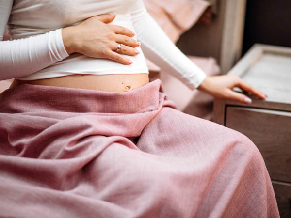 प्रेग्नेंसी की तीसरी तिमाही में एसिड रिफ्लक्स की समस्या