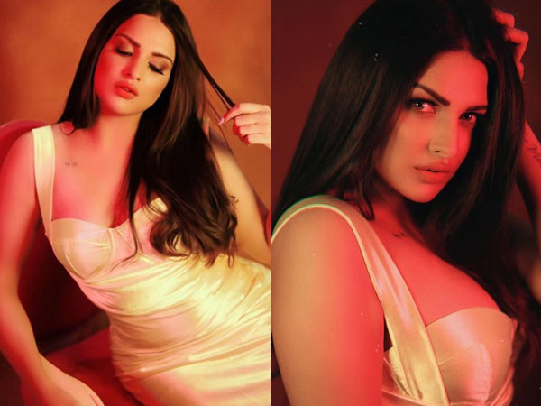 शॉर्ट ड्रेस