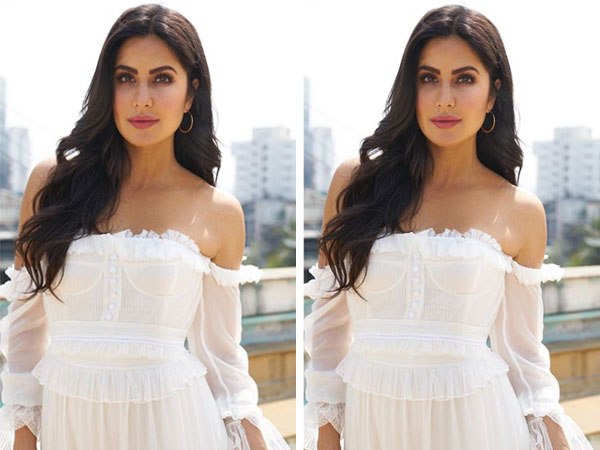 वाइट ड्रेस