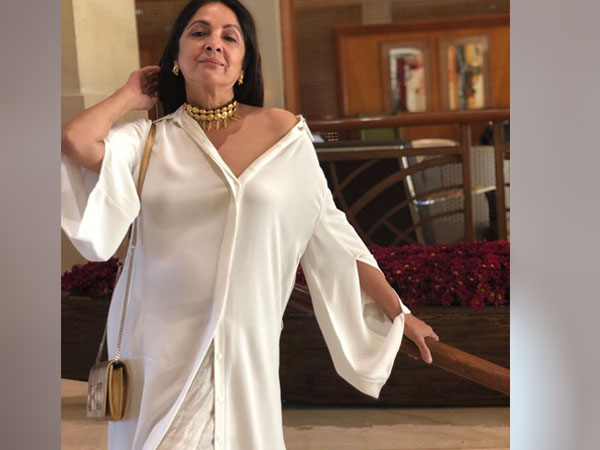 स्टाइलिश लुक