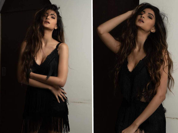 ब्लैक ड्रेस ब्लैक ड्रेस