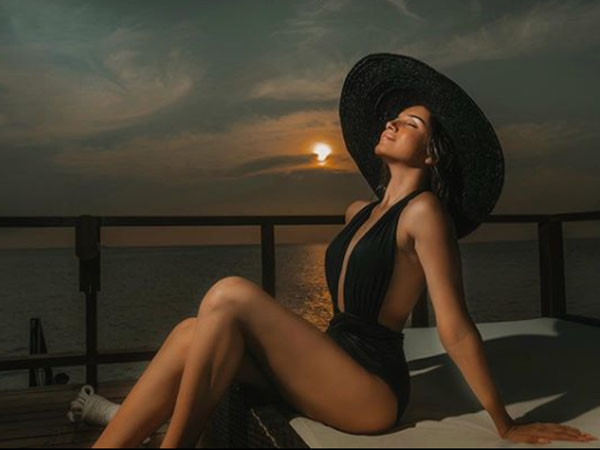 ब्लैक बिकिनी