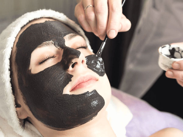 कार्बन फेशियल करवाने की बाद किन बातों का रखें ध्यान कार्बन फेशियल करवाने की बाद किन बातों का रखें ध्यान
