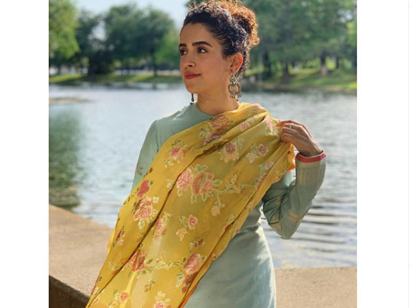 इंडियन लुक