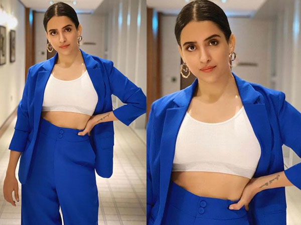 पैंटसूट