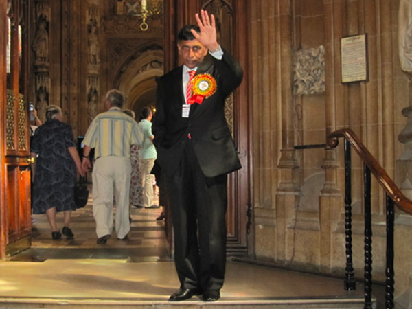 मिल चुके हैं कई सम्मान 