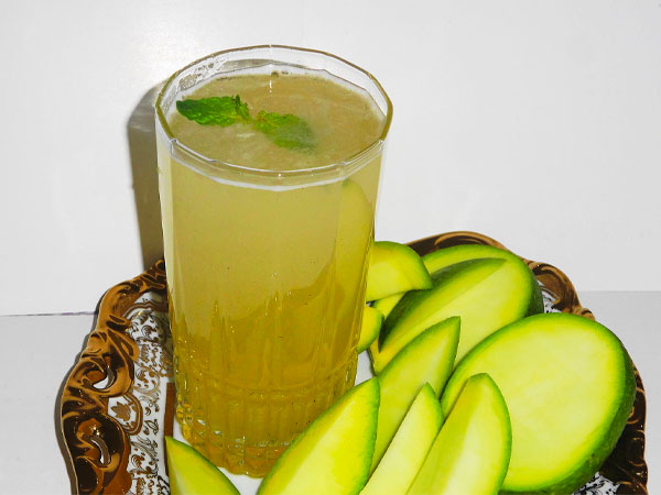 आम पोरा पीने के फायदे