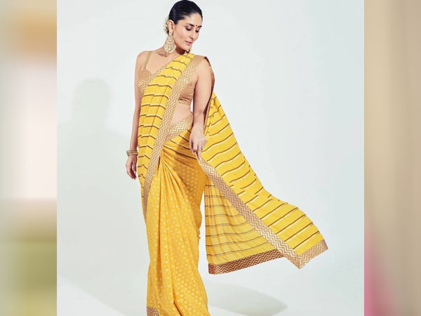 लाइट साड़ी