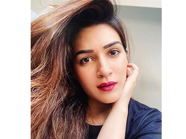 फुशिया पिंक