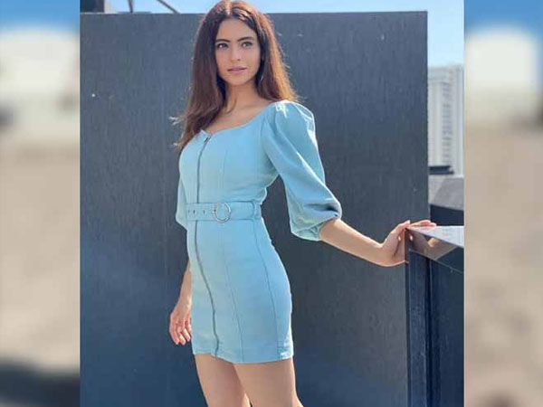 ब्लू शॉर्ट ड्रेस