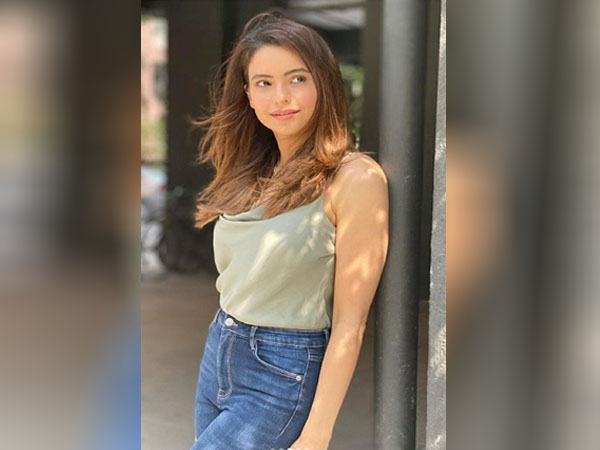 जींस टॉप