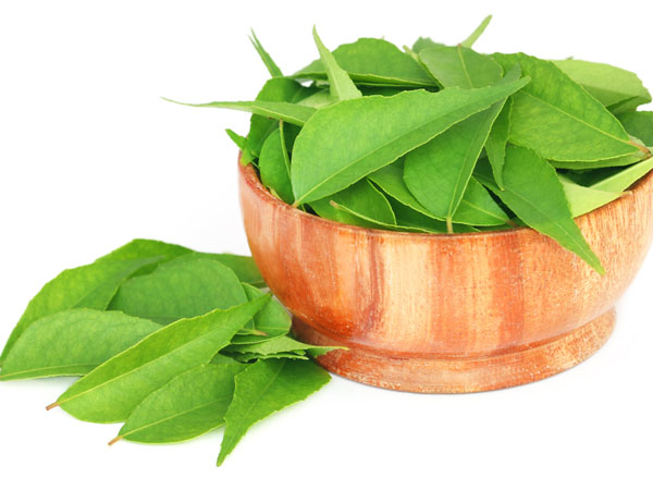 करी पत्ता और नींबू का रस