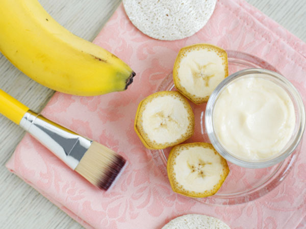 केले का फेस पैक