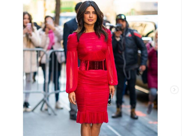 पिंक ड्रेस