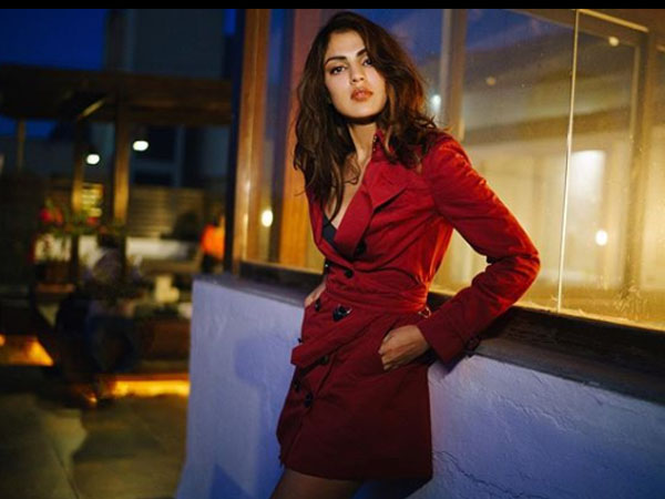 रेड ड्रेस