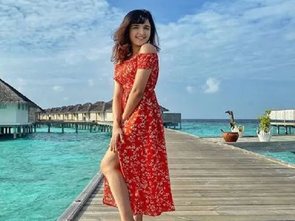 फ्लोरल ड्रेस