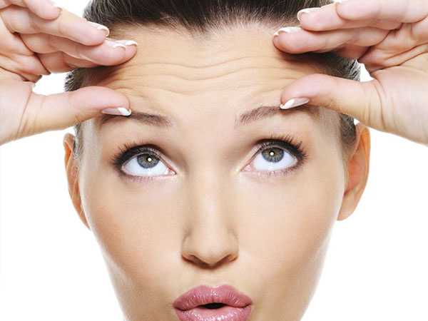 फाइन लाइन कम करें फाइन लाइन कम करें