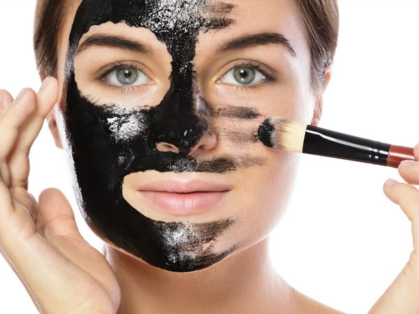 पिंपल के लिए चारकोल फेस पैक