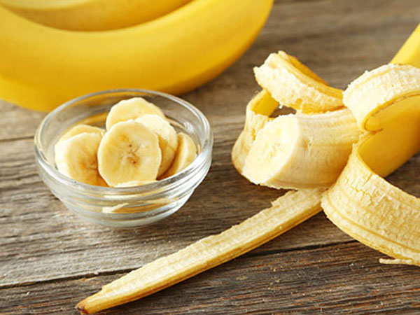 केले का फेस पैक